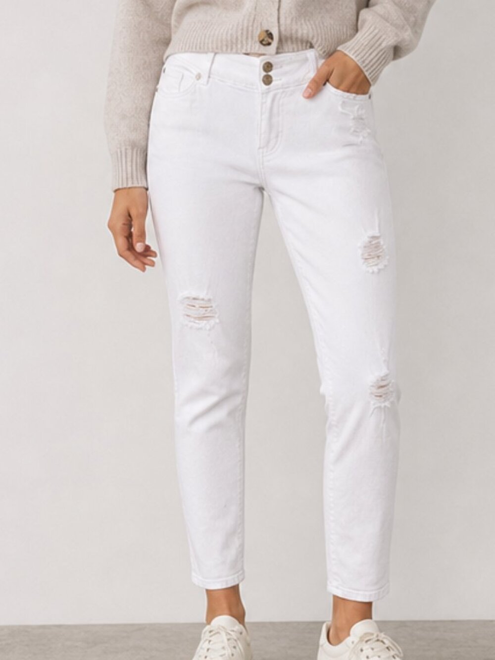 Soho Jeans New York Co White Cropped Boyfriend Jeans Size 12 Distressed Denim